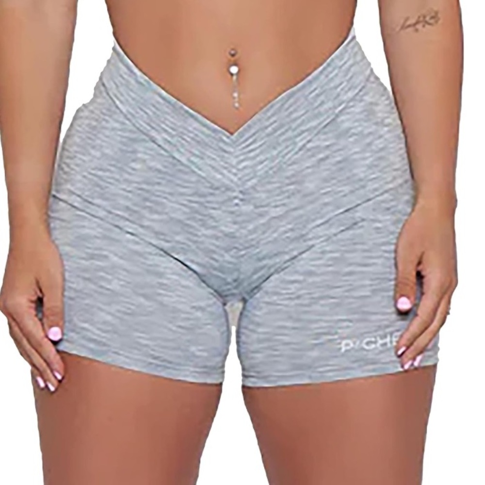 Pcheebum V waist scrunch short